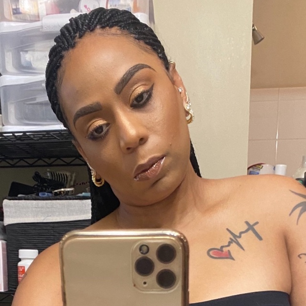 Meet your Posher, Erykah